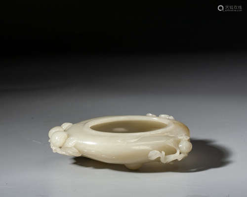 A CARVED WHITE JADE BRUSH WASHER,QING DYNASTY