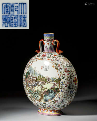 A CHINESE FAMILLE-ROSE MOONFLASK,QING DYNASTY