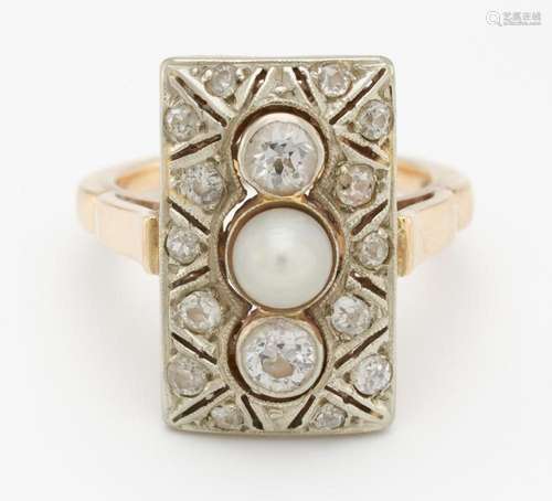 Pearl-Diamond-Ring