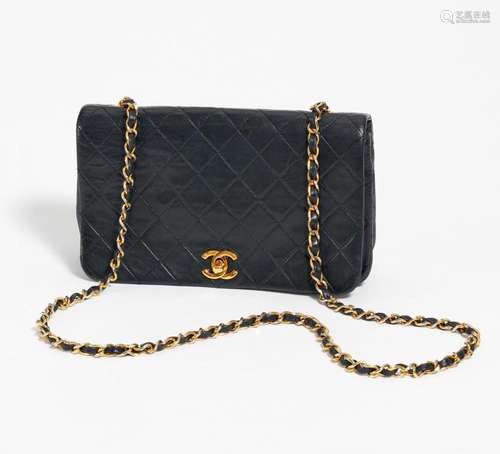 Chanel: Henkeltasche