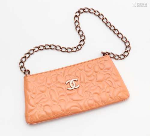 Chanel: Kleine Henkeltasche