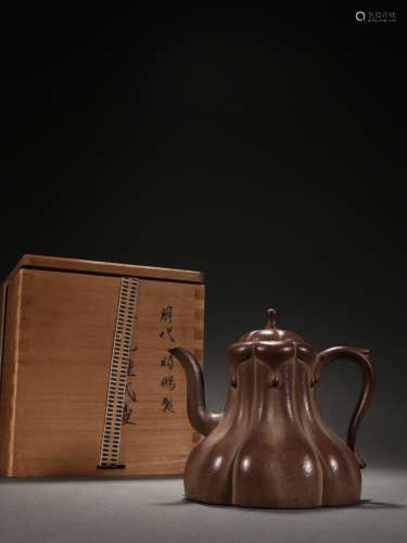 清 紫砂瓜棱形茶壺