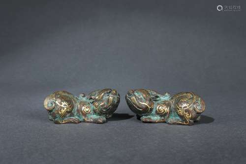 A Pair Animals with Gold and Silver Inlaid