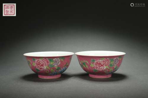 A Pair Carmine Red Glazed Bowls with Famille Rose Enameled D...