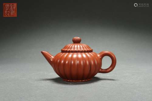 Chinese Zisha Teapot (Gu Jingzhou)
