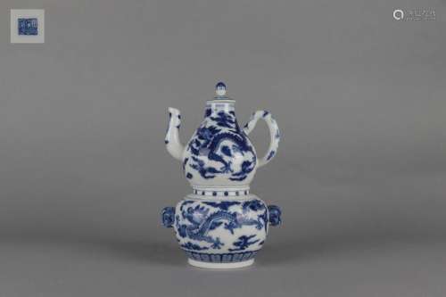 Blue-and-white Wine Warming Kettle with Dragon Design, Qianl...