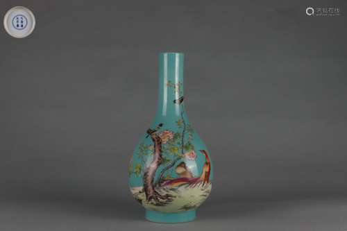 Famille-rose Enameled Vase with Floral and Bird Pattern, Yon...