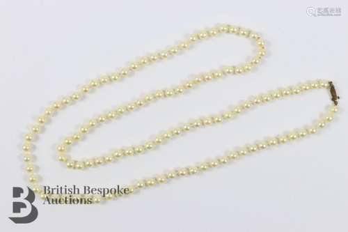 Set of Cultured Pearls