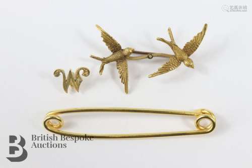 15ct Gold Swift Pin Brooch