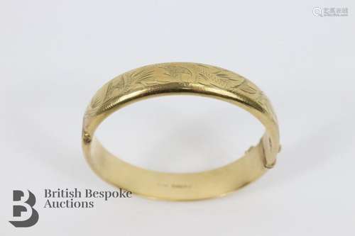 9ct Gold Bangle