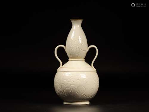Northern   porcelain bottle gourdSize: 27 cm diameter 4.1 cm...