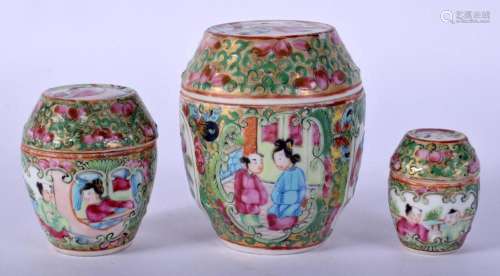 A SET OF THREE 19TH CENTURY CHINESE CANTON FAMILLE ROSE BOXE...