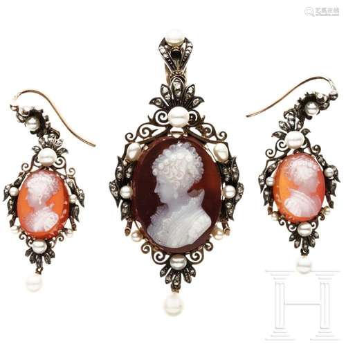 Two French 18 carats gold agate cameo earrings and a pendant...