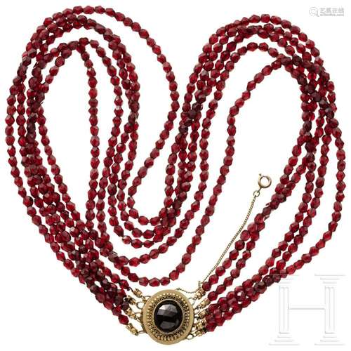 A Dutch garnet necklace with gold clasp, circa 1840