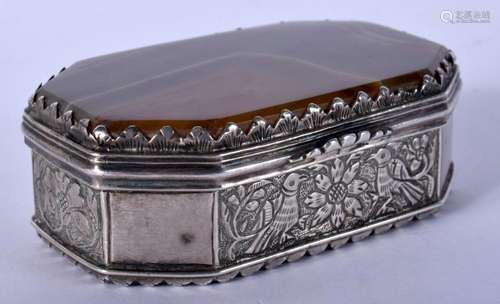 A CHARMING 18TH/19TH CENTURY EUROPEAN CARVED AGATE AND SILVE...