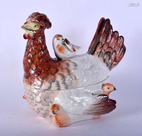 A LATE 18TH/19TH CENTURY ENGLISH POTTERY HEN BOX AND COVER o...