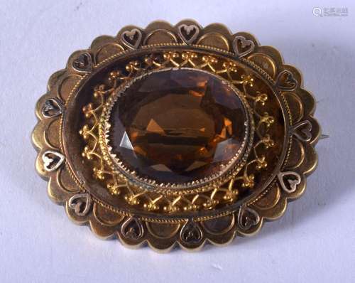 A LARGE VICTORIAN 15CT GOLD BROOCH. 12.7 grams. 4 cm x 3.25 ...