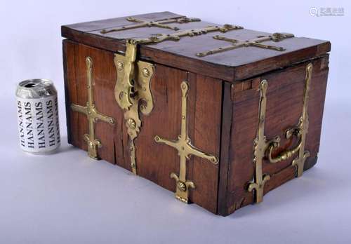 A LARGE 17TH/18TH CENTURY NORTHERN EUROPEAN STRONG BOX with ...