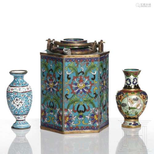 An East Asian enamelled tea pot and two tiny vases, 20th cen...