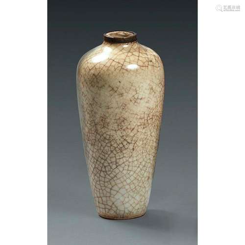 VASE MEIPING en porcelaine et couverte craquelée beige de ty...