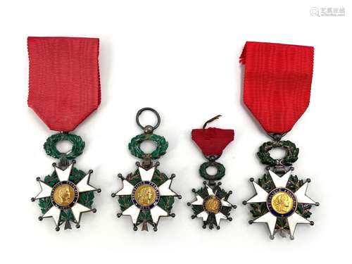 FRANCE ORDRE DE LA LEGION D'HONNEUR- Trois étoiles de ch...