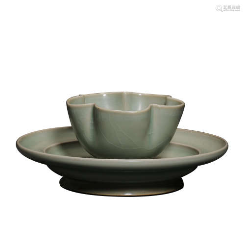 YAOZHOU WARE CUP AND SAUCER DURING THE FIVE DYNASTIES OF CHI...