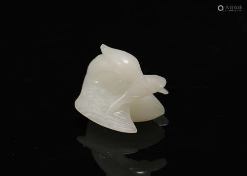 Hetian jade bird of the Qing Dynasty