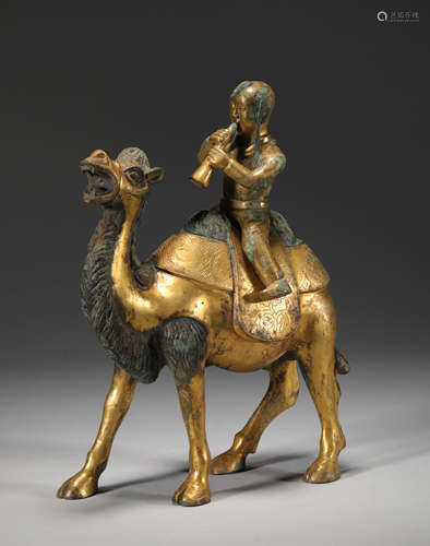 Yuan Dynasty bronze gilt huren camel