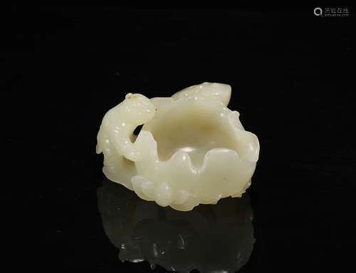 Qing Dynasty Hetian jade boy wash