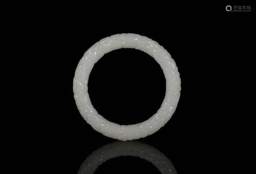 Han Dynasty Hetian jade bracelet