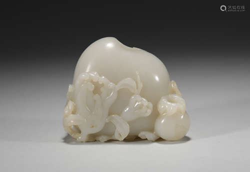 Hetian jade three more water vase, Qing Dynasty