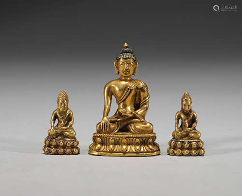 Qing Dynasty bronze gilt inch Buddha group