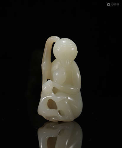 Jade monkey in Hetian, Qing Dynasty