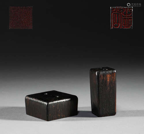 In the Qing Dynasty, a pair of ox horn seals