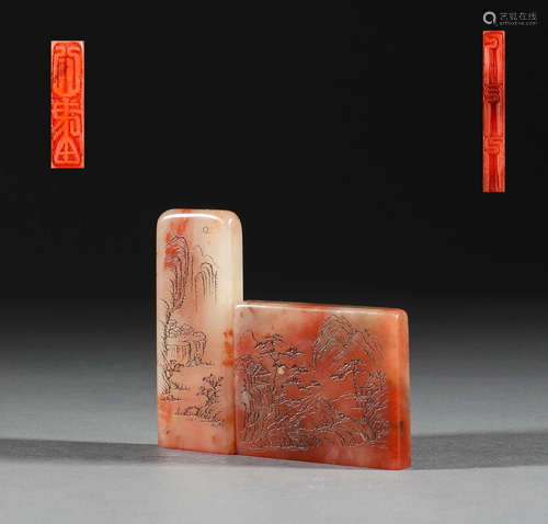 In the Qing Dynasty, Shoushan had a pair of lotus stone seal...