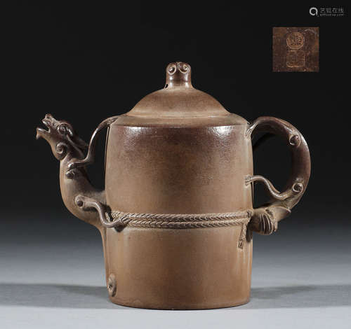 Purple clay pot in Qing Dynasty