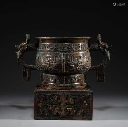 Bronze tripod in Shang and Zhou Dynasties