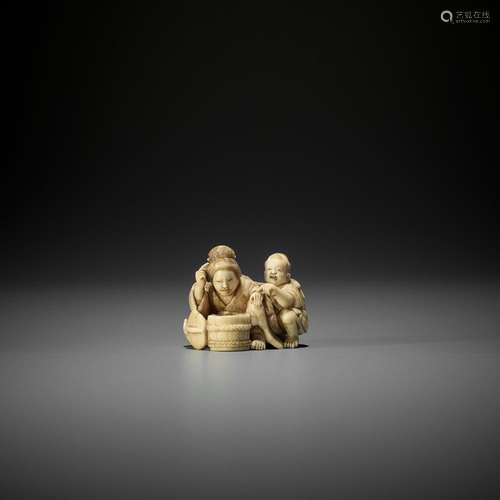 ONO RYOKO: A TOKYO SCHOOL IVORY NETSUKE OF A BIJIN AND CHILD