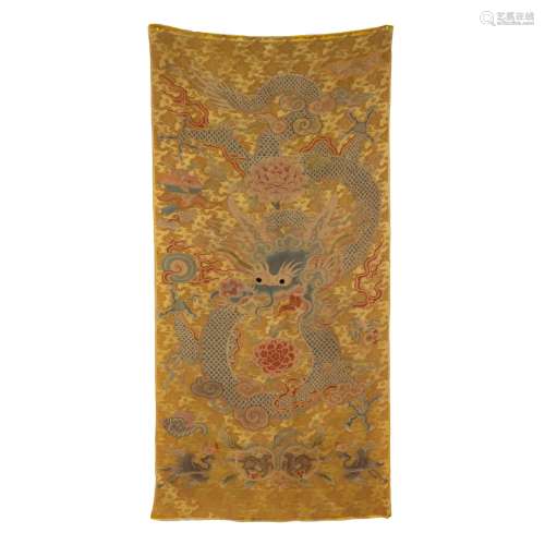 CHINESE EMBROIDERY DRAGON SILK PANEL