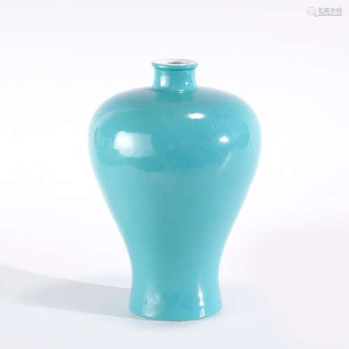 QING GUANGXU MALACHITE GREEN PLUM BOTTLE