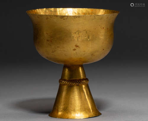 Chinese Yuan Dynasty gold cup