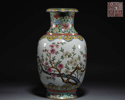 Chinese pastel vase from qing Dynasty