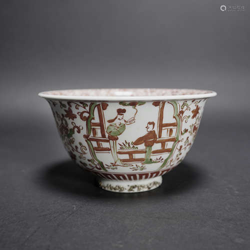 A CHINESE RED AND GREEN GLAZED FIGURE STORY BOWL