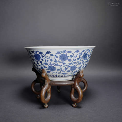 A CHINESE BLUE AND WHITE LOTUS BOWL WITH ‘JIAJING’ MARK