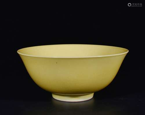 Chinese Yellow Glazed Porcelain Bowl,Mark