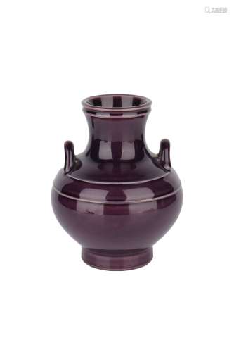 Qing Dynasty Porcelain Bottle, China