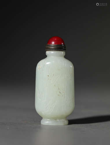 A Chinese White Jade Snuff Bottle