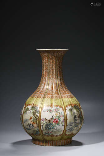 A Chinese Porcelain Famille Rose Lobed Vase Marked Qian Long