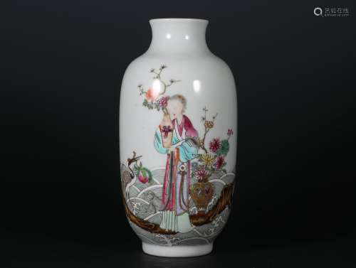 A Chinese White gourd bottle with pastel figure of Magu offe...