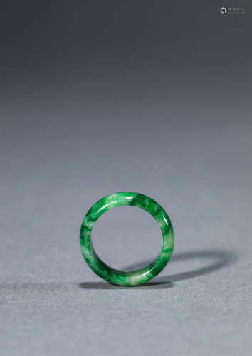 A Chinese Jadiete Ring